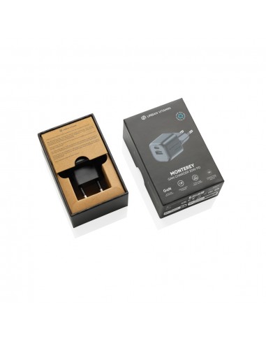 Urban Vitamin Monterey RCS genanvendt plast 20W GAN oplader