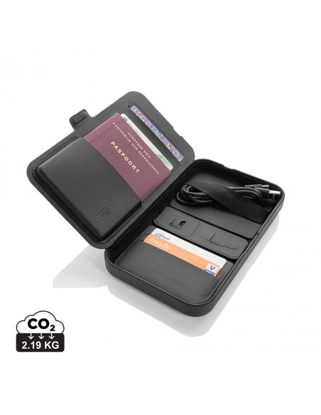 Swiss Peak RCS genanvendt rejseetui med 3 i 1 oplader