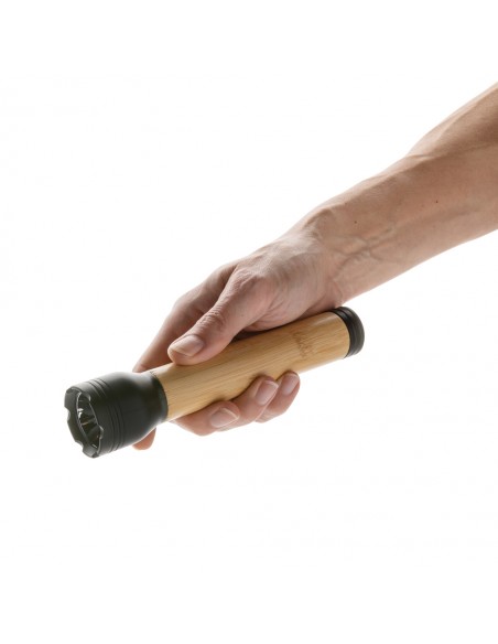 Lucid 5W lommelygte i RCS genanvendt plast og bambus