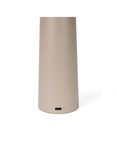 VINGA Avery RCS bord lampe